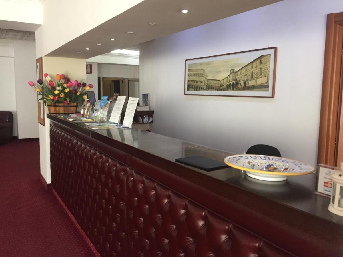 Hotel Il Perugino Corciano Kültér fotó